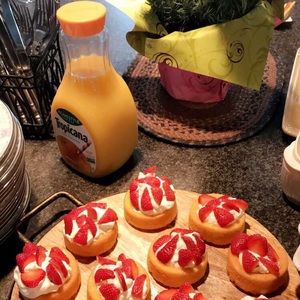 Meet your Posher, Caroline